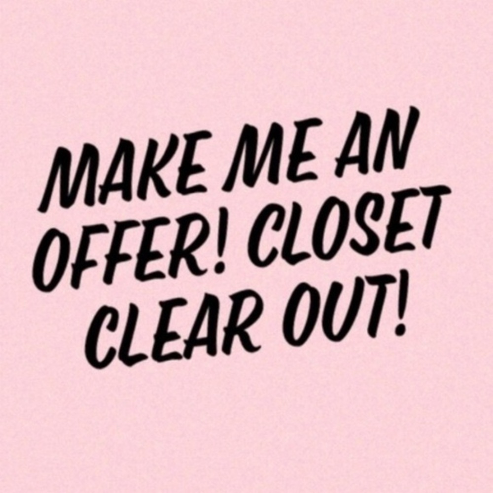 ✨CLEANING OUT MY CLOSET!✨